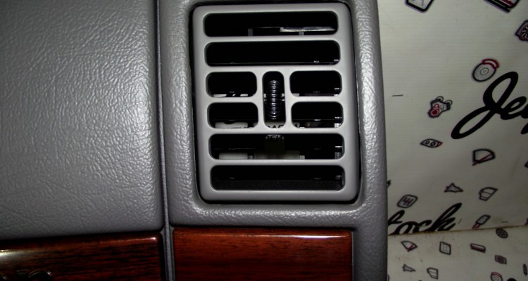 Бардачок в сборе Limited (QUARTZ) 92-95г Jeep Grand Cherokee ZG-ZJ, оригинальный номер производителя 5AW38LD5, 5CU22LD5, 5DL20PD5 OEM Бардачок в сборе Limited (QUARTZ) 92-95г