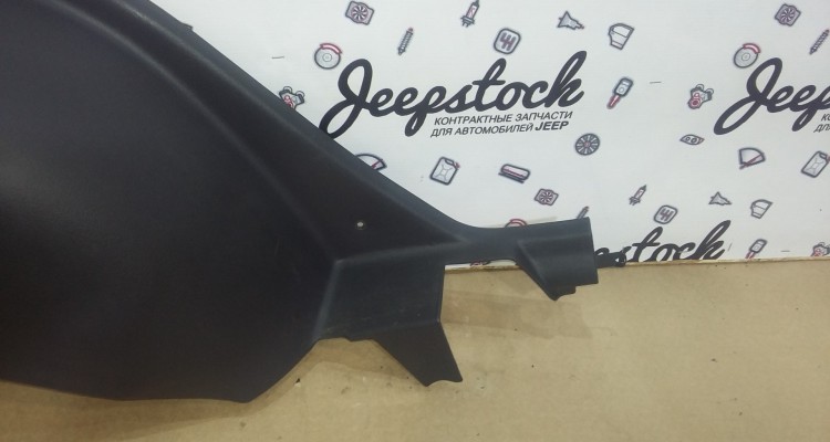  Пластик боковина багажника левая черная, оригинальный номер производителя 55030846, 5FU10SAZ OEM Боковина багажника левая (Agate)