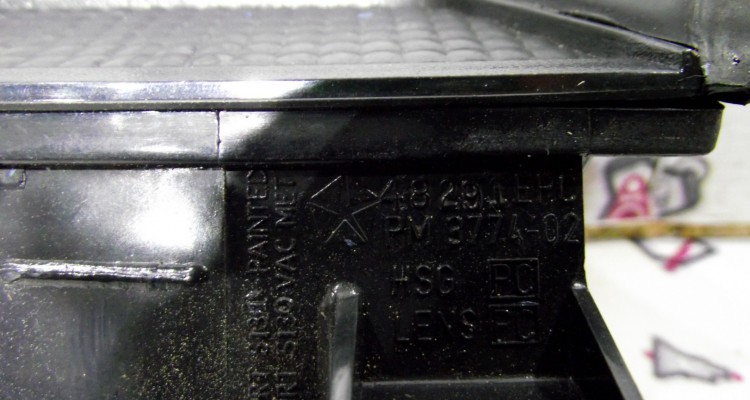 Дополнительный стоп сигнал обманка (96-98г) Jeep Grand Cherokee ZG-ZJ, оригинальный номер производителя 48291 OEM Дополнительный стоп сигнал обманка (96-98г)
