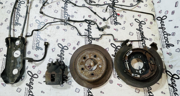 ZG-ZJ Полный установочный комплект дисковых тормозов, оригинальный номер производителя 04762102, 04762103, 04796342, 04796343, 52008184, 52008905, 52008904 OEM Полный установочный комплект дисковых тормозов Jeep Grand Cherokee ZG-ZJ