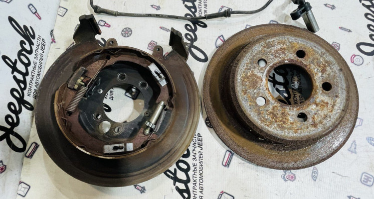 ZG-ZJ Полный установочный комплект дисковых тормозов, оригинальный номер производителя 04762102, 04762103, 04796342, 04796343, 52008184, 52008905, 52008904 OEM Полный установочный комплект дисковых тормозов Jeep Grand Cherokee ZG-ZJ