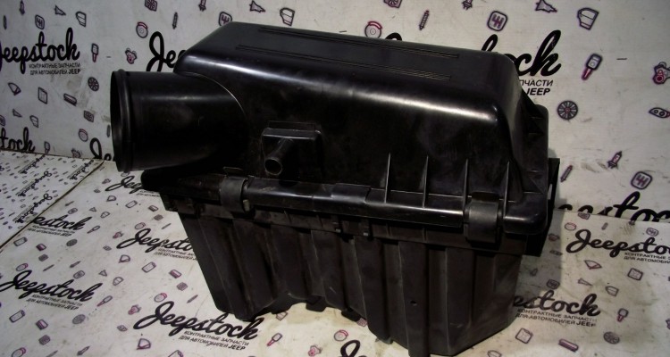 Корпус воздушного фильтра 96-01 Jeep Cherokee XJ, оригинальный номер производителя 53030707 OEM Корпус воздушного фильтра 96-01