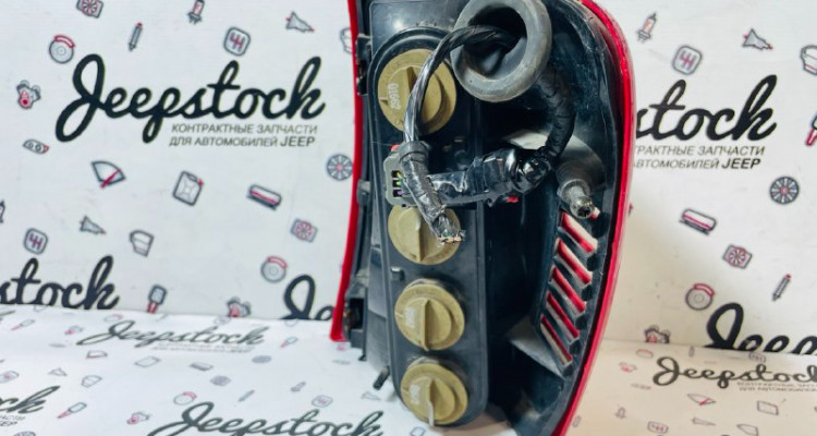 Фонарь задний левый (Европа) Jeep Grand Cherokee WG-WJ, оригинальный номер производителя 55155143AI OEM Фонарь задний левый Jeep Grand Cherokee WG-WJ