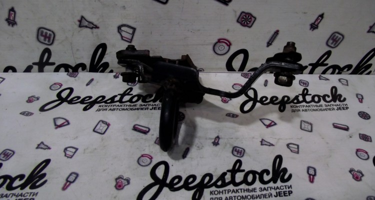 Передняя буксировочная петля Jeep Grand Cherokee WG-WJ, оригинальный номер производителя OEM Передняя буксировочная петля