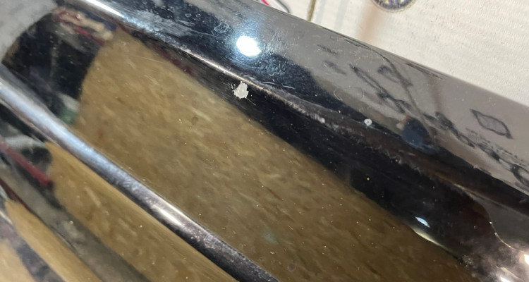 Крыло переднее правое серебро Jeep Grand Cherokee WG-WJ, оригинальный номер производителя 55136768AA OEM Крыло переднее правое черное 1 Jeep Grand Cherokee WG-WJ