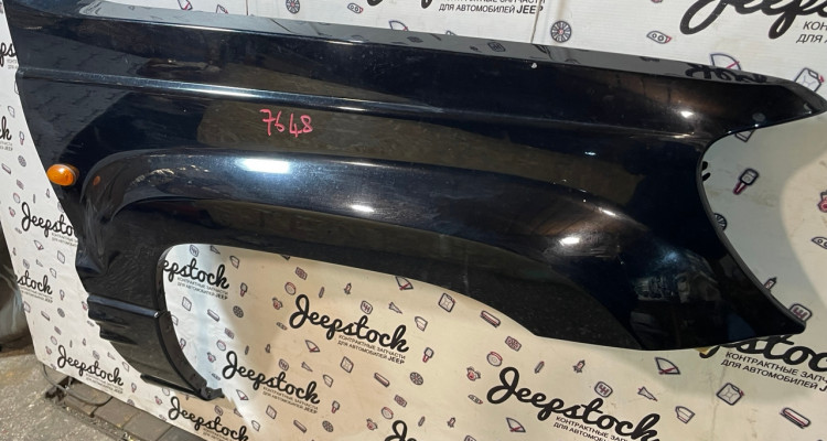 Крыло переднее правое серебро Jeep Grand Cherokee WG-WJ, оригинальный номер производителя 55136768AA OEM Крыло переднее правое черное 1 Jeep Grand Cherokee WG-WJ
