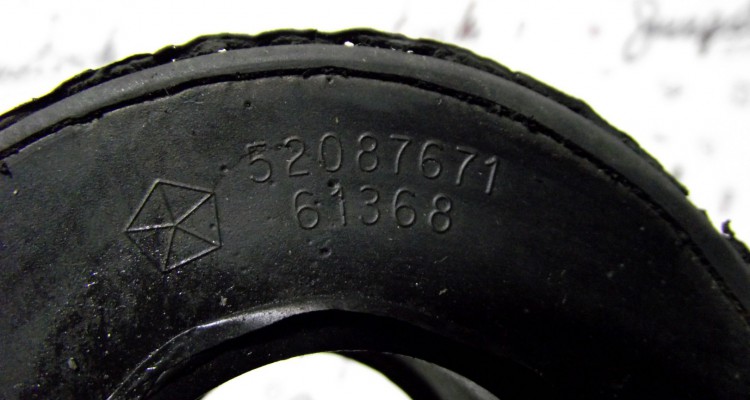 Подушка пружины задней Jeep Grand Cherokee ZG-ZJ, оригинальный номер производителя 52088398, 52088379 OEM Подушка пружины задней