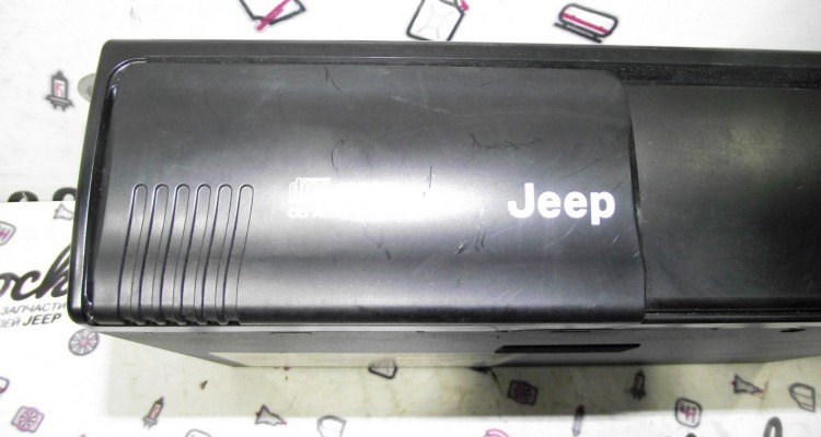 Штатный CD Ченджер Jeep Grand Cherokee WG-WJ, оригинальный номер производителя P56038579AE, P56042129AG OEM Штатный CD Ченджер