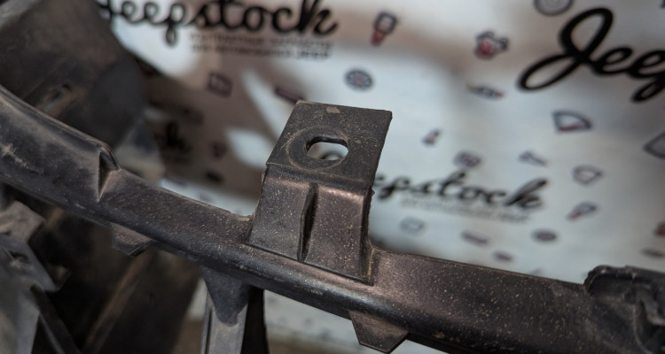 Панель монтажная оригинал 99-03г Jeep Grand Cherokee WG-WJ, оригинальный номер производителя 55155498 OEM Панель монтажная оригинал 99-03г