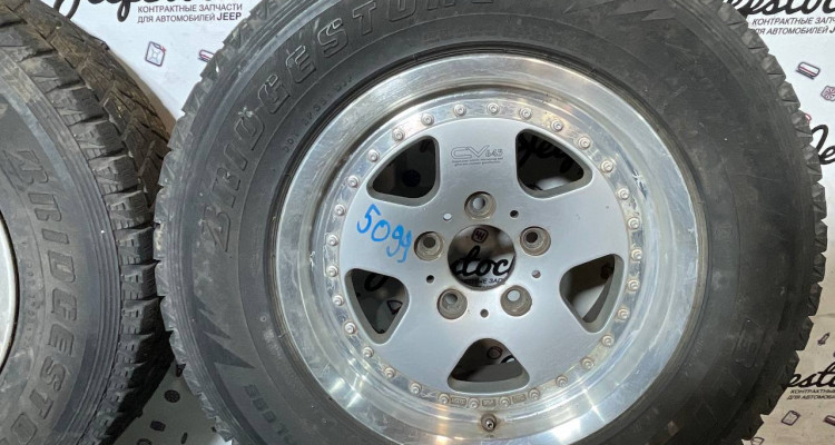 Комплект колес 225/70 R15 Jeep Cherokee XJ Bridgestone Blizzak DM-Z3, оригинальный номер производителя OEM Комплект колес 225/70 R15 Jeep Cherokee XJ