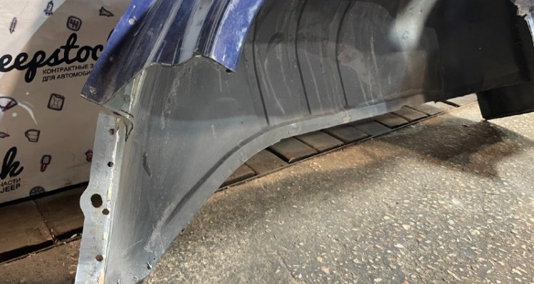Крыло заднее левое (синее) Jeep Grand Cherokee ZG-ZJ, оригинальный номер производителя 04883080, 55031552 OEM Крыло заднее левое (синее) Jeep Grand Cherokee ZG-ZJ