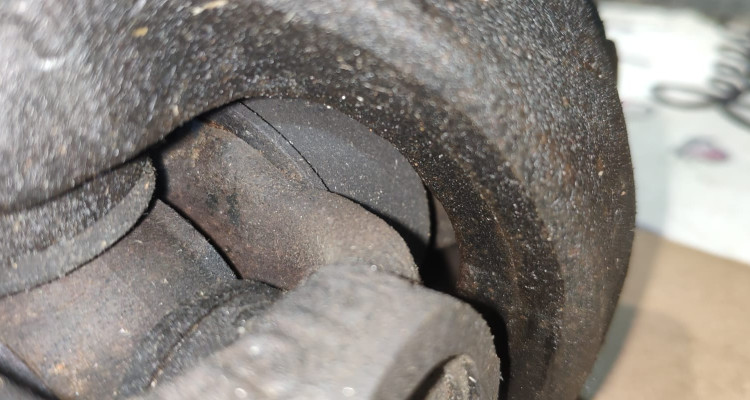 Кардан передний 4.0l Jeep Cherokee, XJ, оригинальный номер производителя 53005542AC OEM Кардан передний