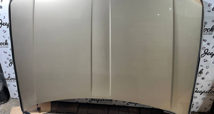 Капот передний вишня Jeep Grand Cherokee WG-WJ, оригинальный номер производителя 53013312AB OEM Капот в сборе с утеплителем золотистый Jeep Grand Cherokee WG-WJ
