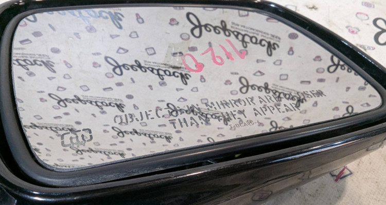 Зеркало переднее правое черное 92-95г Jeep Grand Cherokee ZG-ZJ, оригинальный номер производителя 5ER44RX8 OEM Зеркало переднее правое черное 92-95г