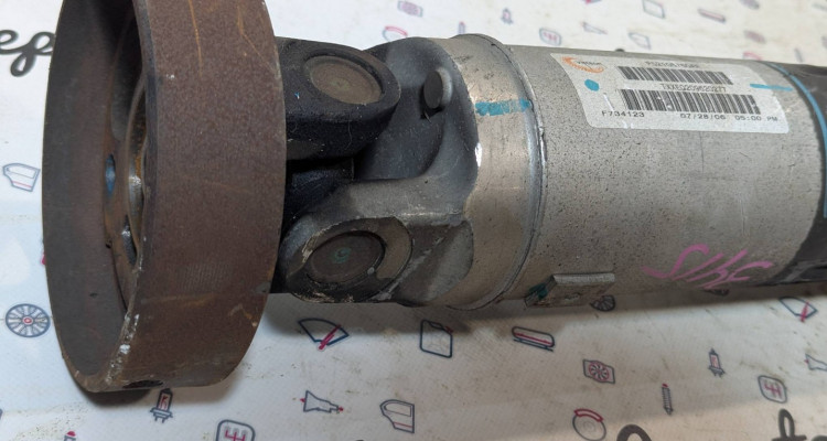 Кардан задний 4.7 Jeep Grand Cherokee WH-WK, оригинальный номер производителя P52105760AD OEM Кардан задний 4.7