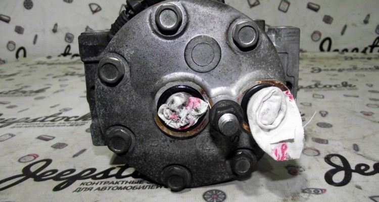Компрессор кондиционера 4.0L 92-95 Jeep Cherokee XJ, оригинальный номер производителя OEM Компрессор кондиционера 4.0L 92-95