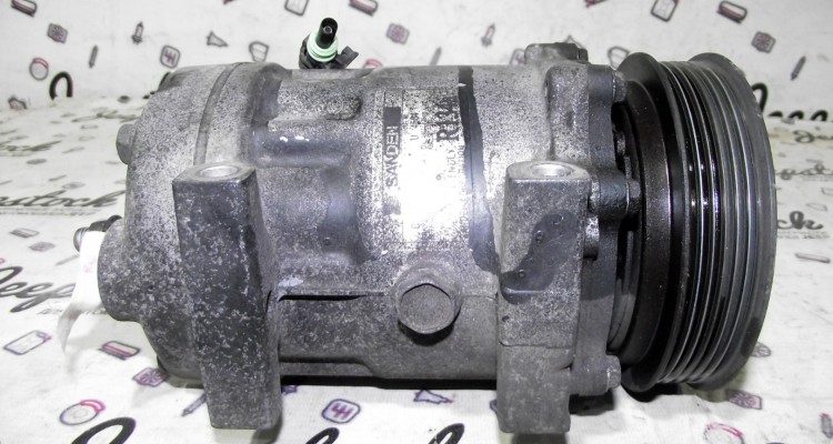 Компрессор кондиционера 4.0L 92-95 Jeep Cherokee XJ, оригинальный номер производителя OEM Компрессор кондиционера 4.0L 92-95