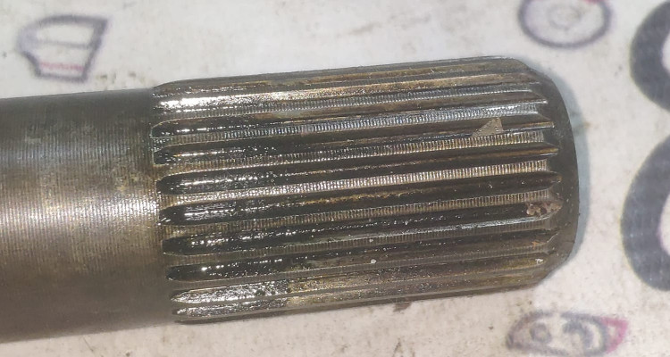 Привод левый на Dana 30 Jeep Grand Cherokee ZG-ZJ, оригинальный номер производителя OEM Привод левый на Dana 30