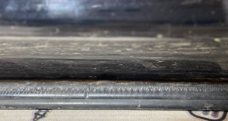 Дверь задняя правая (черная) рестайл Jeep Grand Cherokee ZG-ZJ, оригинальный номер производителя OEM Дверь задняя правая (черная) рестайл Jeep Grand Cherokee ZG-ZJ