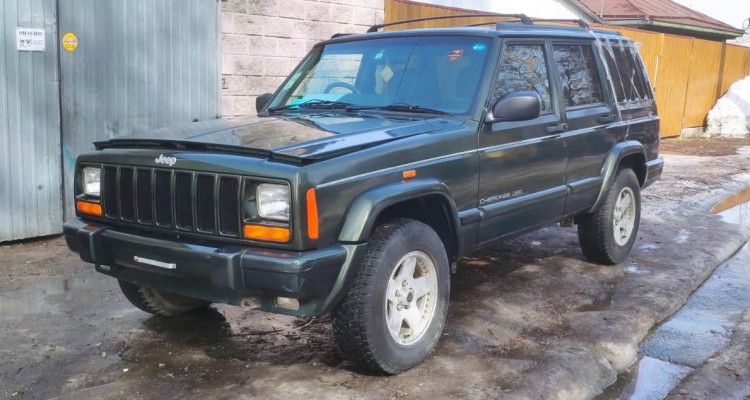 Капот 96-01 зеленый Jeep Cherokee XJ, оригинальный номер производителя OEM Капот 96-01 зеленый