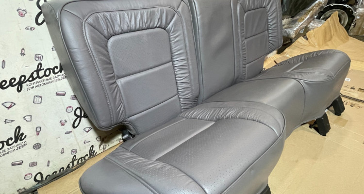 Комплект сидений LHD (Quartz) 92-95 Jeep Grand Cherokee ZG-ZJ, оригинальный номер производителя Jeep Grand Cherokee ZG-ZJ OEM Комплект сидений LHD (Quartz) 92-95