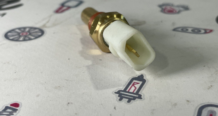 Датчик температуры на стрелку (Китай) Jeep Grand Cherokee ZG-ZJ, оригинальный номер производителя OEM Датчик температуры на стрелку (Roers Parts) Jeep Grand Cherokee ZG-ZJ