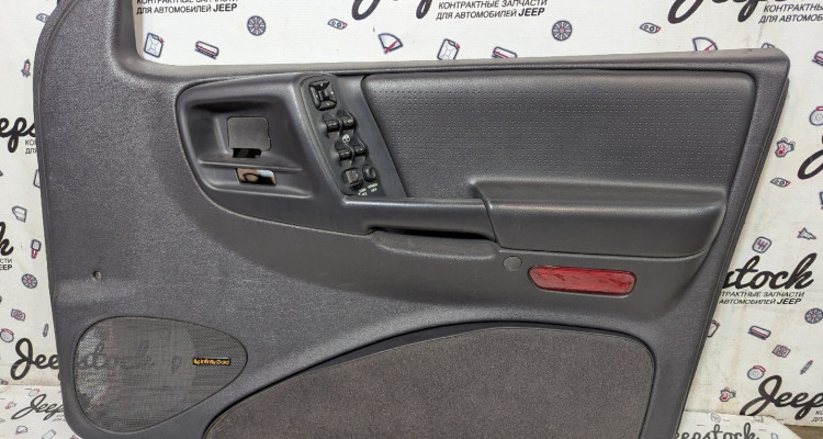 Комплект обшивок дверей 96-98 Laredo Jeep Grand Cherokee ZG-ZJ, оригинальный номер производителя OEM Комплект обшивок дверей 96-98 Laredo