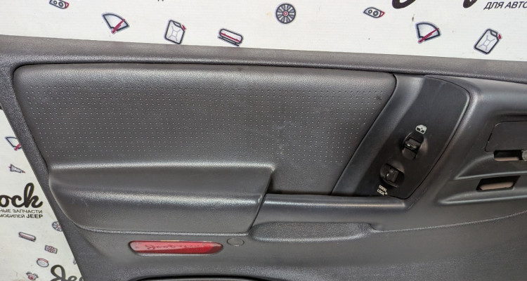 Комплект обшивок дверей 96-98 Laredo Jeep Grand Cherokee ZG-ZJ, оригинальный номер производителя OEM Комплект обшивок дверей 96-98 Laredo