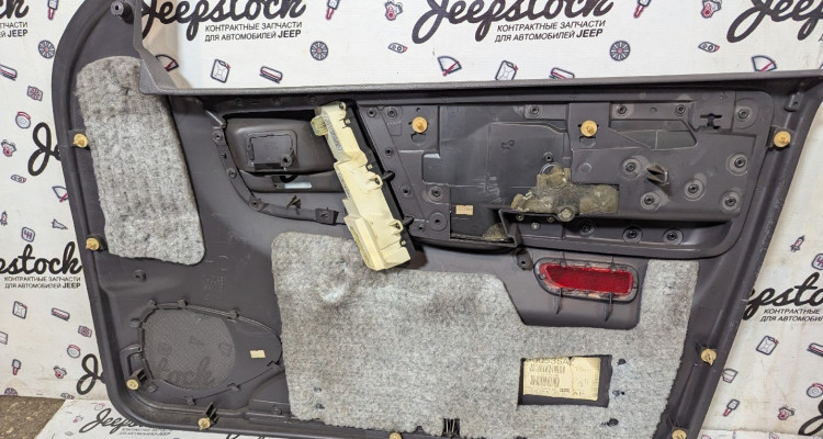 Комплект обшивок дверей 96-98 Laredo Jeep Grand Cherokee ZG-ZJ, оригинальный номер производителя OEM Комплект обшивок дверей 96-98 Laredo