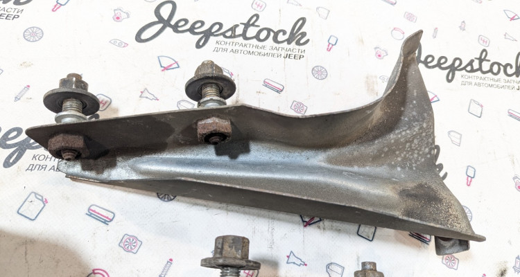 Кронштейны усилителя заднего бампера Jeep Grand Cherokee ZG-ZJ, оригинальный номер производителя OEM Кронштейны усилителя заднего бампера