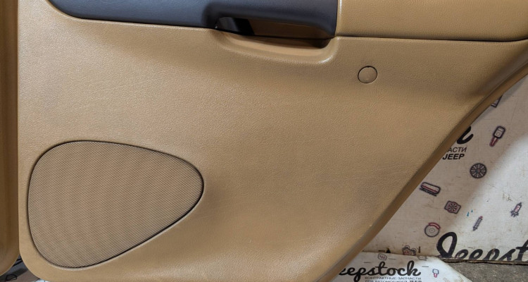 Обшивки задних дверей Saddle 96-98 пара Jeep Grand Cherokee ZG-ZJ, оригинальный номер производителя OEM Обшивки задних дверей Saddle 96-98 пара