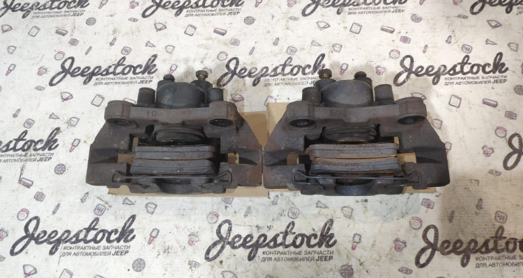 Суппорта задние (пара) Jeep Grand Cherokee WG-WJ, оригинальный номер производителя 05011975AA05011974AA OEM Суппорта задние (пара)