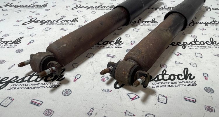 52088813AN Амортизаторы перед пара 2 Jeep Grand Cherokee WG-WJ