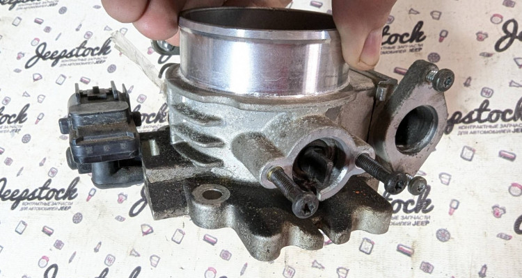  Дроссельная заслонка 4.0 2004г Jeep Grand Cherokee WG-WJ