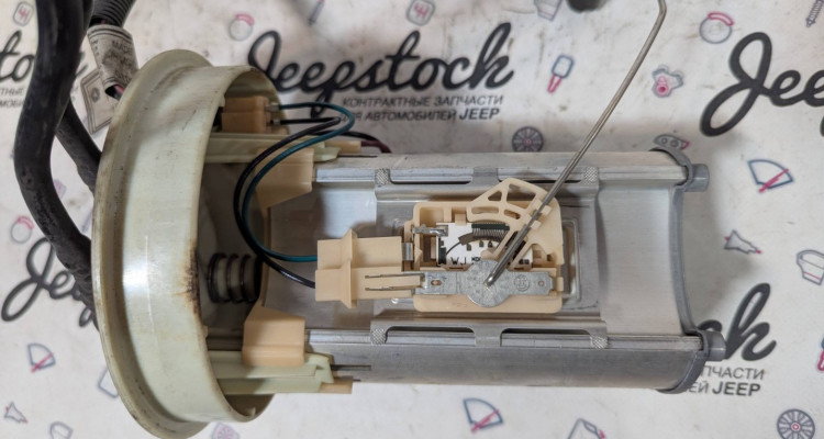  Топливный модуль в сборе 02-04 (2) Jeep Grand Cherokee WG-WJ
