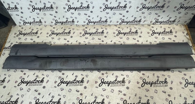  Накладки порогов комплект (уличные) 2 Jeep Grand Cherokee WG-WJ