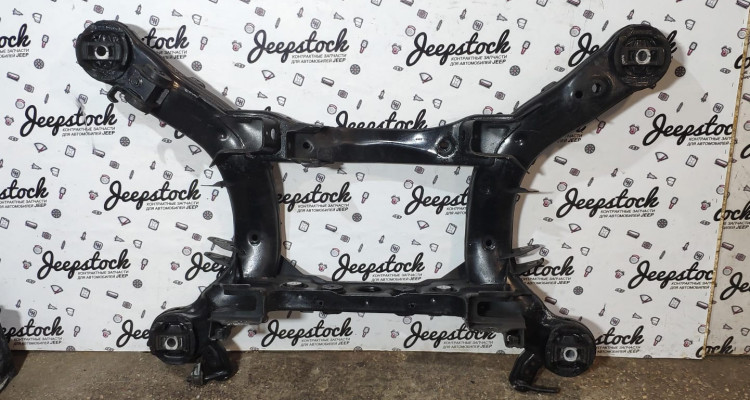  Подрамник задний Jeep Grand Cherokee WK2