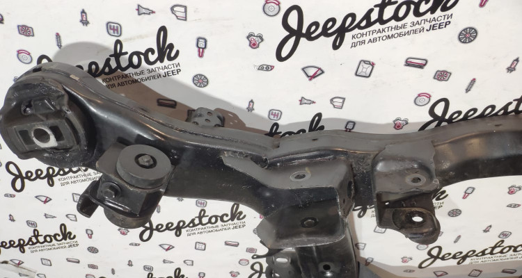  Подрамник задний Jeep Grand Cherokee WK2