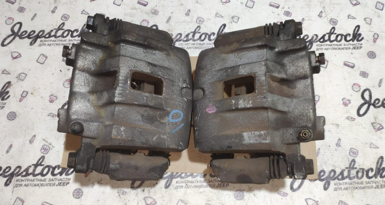  Комплект тормозных суппортов Akebono (4) Jeep Grand Cherokee WG-WJ