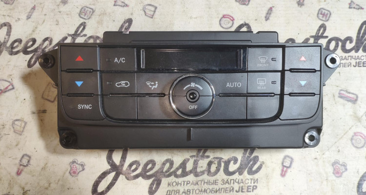  Блок климата 55111927AQ Jeep Grand Cherokee WK2