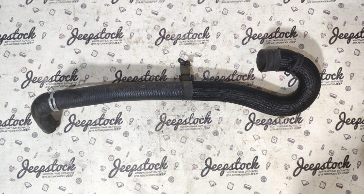  Патрубок радиатора верхний 5.7 Jeep Grand Cherokee WK2