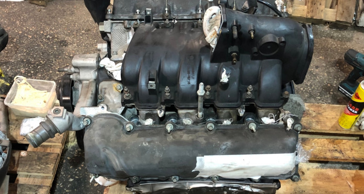  Двигатель 4.7L Jeep Grand Cherokee WG-WJ