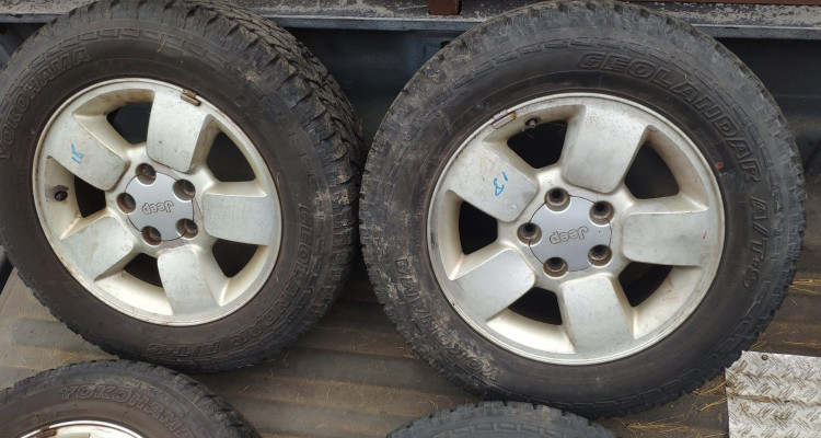  Комплект колес на 235/65/R17 LTD (3) Jeep Grand Cherokee WG-WJ