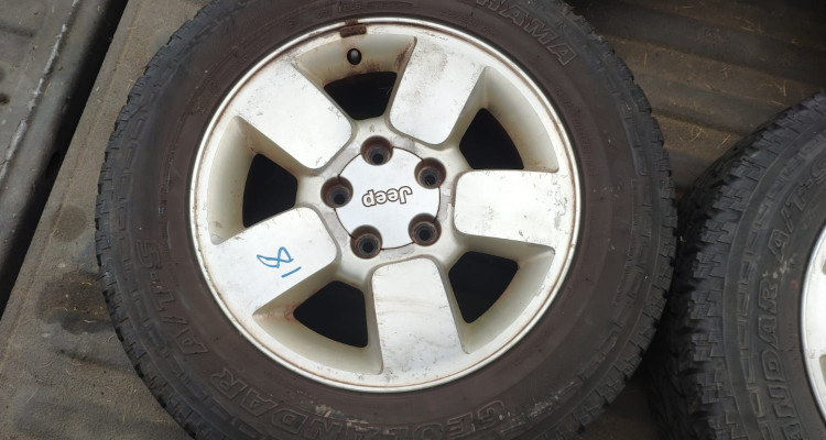  Комплект колес на 235/65/R17 LTD (3) Jeep Grand Cherokee WG-WJ