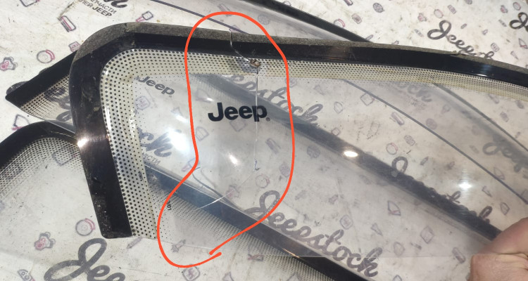  Ветровики комплект (широкие) дефект Jeep Grand Cherokee WG-WJ