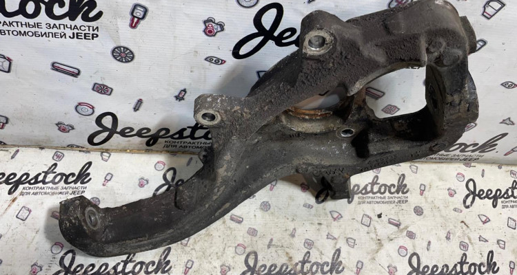  Кулак поворотный правый 4WD Dodge Ram 3 DR