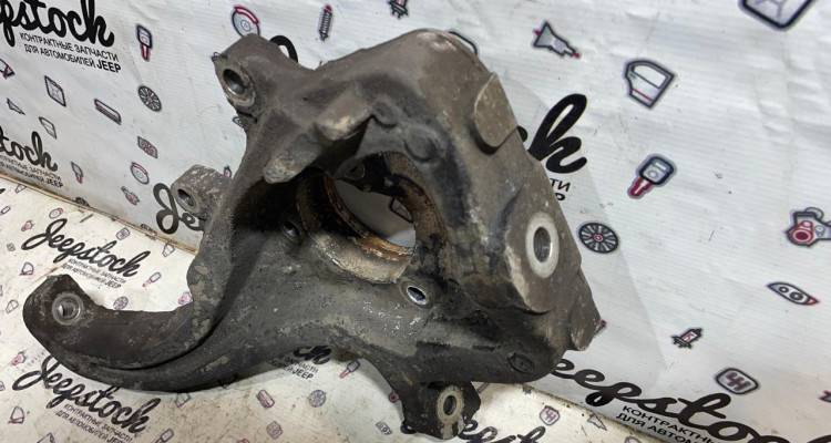  Кулак поворотный правый 4WD Dodge Ram 3 DR