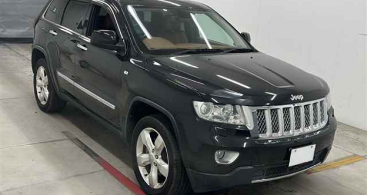  Накладка противотуманной фары (комплект) Jeep Grand Cherokee WK2