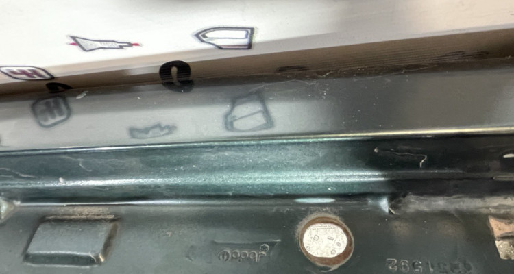  Крыло переднее левое (зеленое) Jeep Grand Cherokee ZG-ZJ