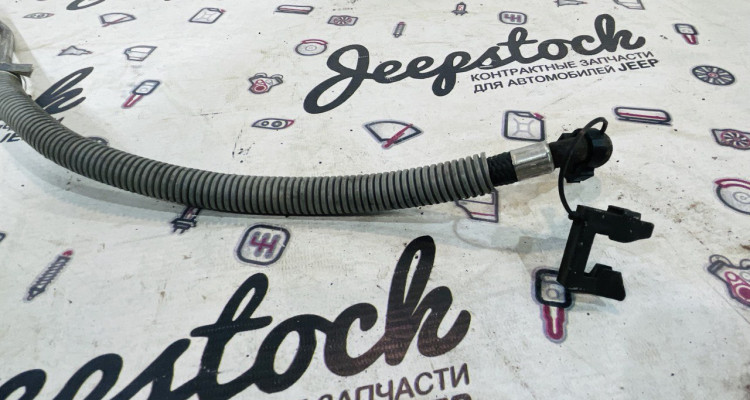  Трубка топливная от рампы 5.9L Dodge Ram 3 DR